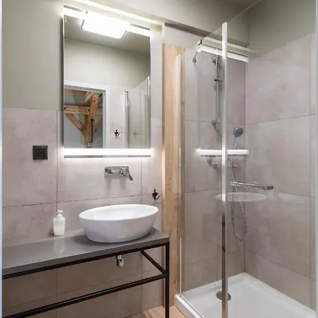 Hostel Hostel+ Kuznia Olsztyn (Warmian-Masurian)