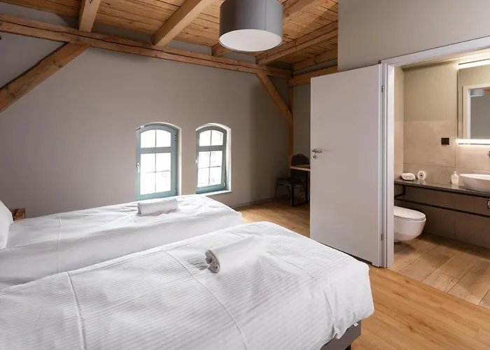 Hostel+ Kuznia Hostel